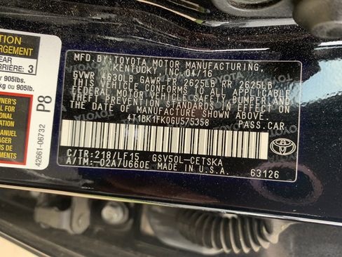 Used 2016 Toyota Camry XSE FWD image 35