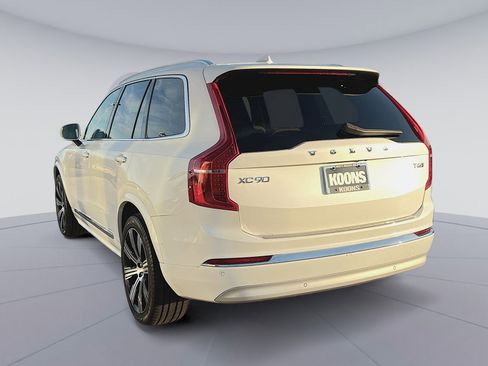 Used 2022 Volvo XC90 T6 Inscription w/ Advanced Package image 4