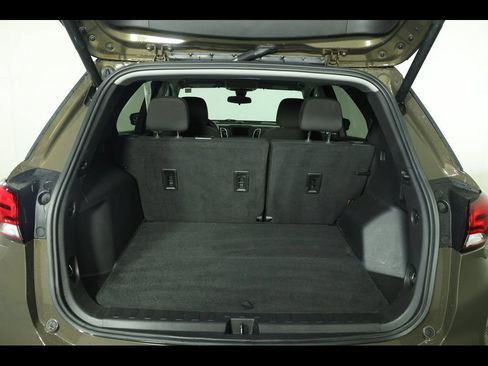 Used 2023 Chevrolet Equinox LT FWD image 14