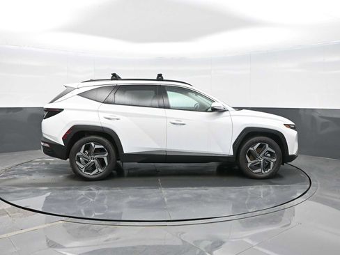 Used 2024 Hyundai Tucson Limited AWD/4WD image 9