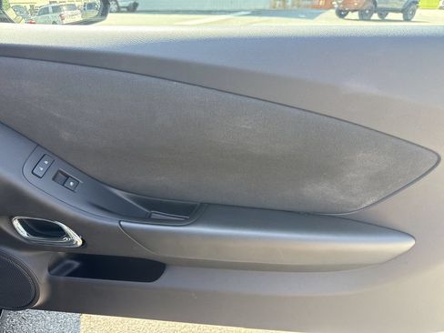 Used 2015 Chevrolet Camaro LT RWD image 14