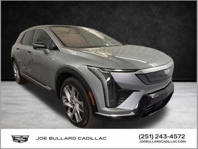 Certified 2025 Cadillac Optiq Luxury 1 w/ LPO, Floor Liner Package