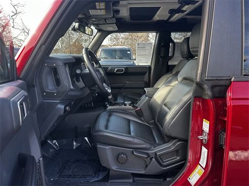 Certified 2025 Ford Bronco Badlands image 19