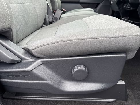 Used 2022 Ford F150 XLT w/ Trailer Tow Package image 28