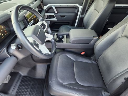 Certified 2023 Land Rover Defender 130 X-Dynamic SE image 14