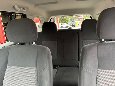 Used 2014 Jeep Patriot Latitude AWD/4WD image 9