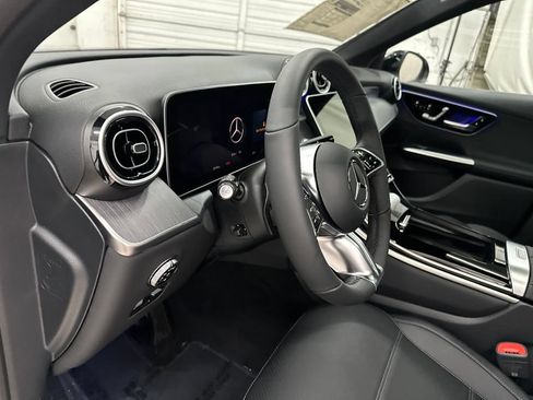 New 2026 Mercedes-Benz GLC 300 image 13