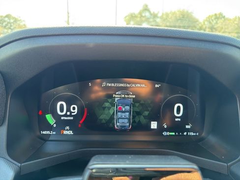 Used 2025 Ford Explorer ST-Line w/ ST-Line Street Pack image 16