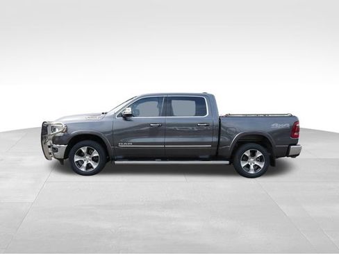 Used 2022 RAM 1500 Laramie AWD/4WD image 4