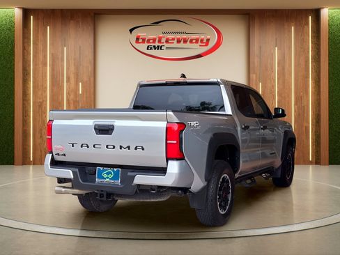 Used 2024 Toyota Tacoma TRD Off-Road AWD/4WD image 7