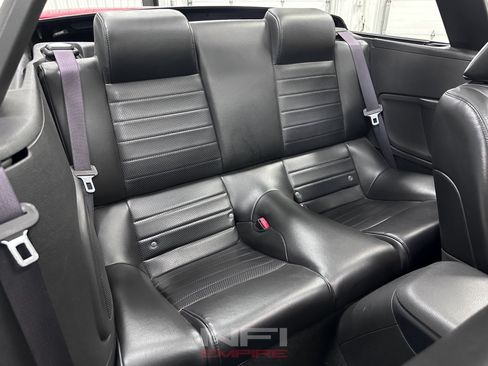 Used 2006 Ford Mustang GT Premium RWD image 48