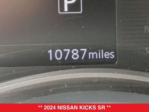 Certified 2024 Nissan Kicks SR w/ SR Premium Package image 22