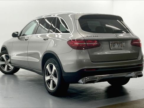 Used 2019 Mercedes-Benz GLC 300 image 11