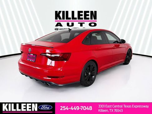 Used 2021 Volkswagen Jetta GLI FWD image 8