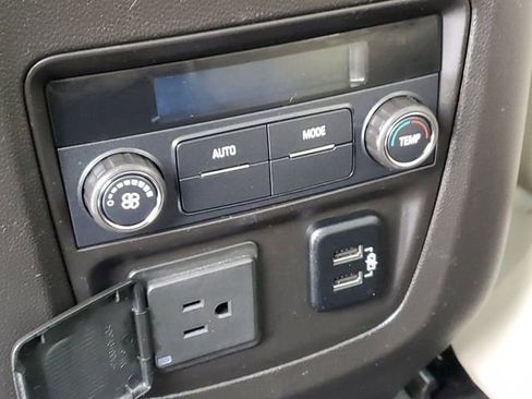 Used 2018 Buick Enclave Essence w/ Trailering Package image 30