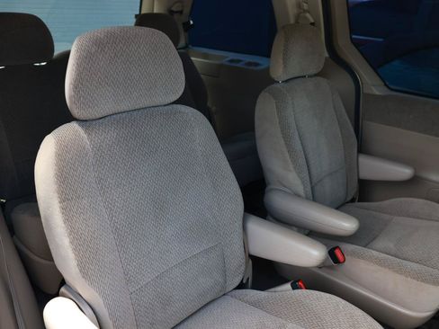 Used 1999 Ford Windstar SE FWD image 14