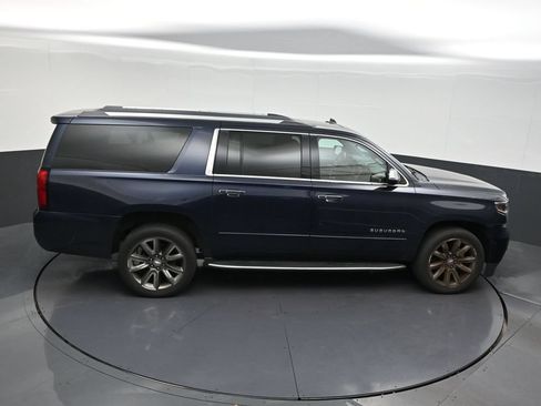 Used 2019 Chevrolet Suburban Premier RWD image 20