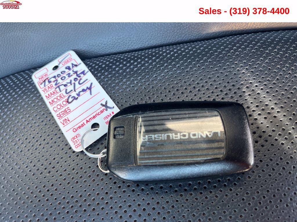 Used 2025 Toyota Land Cruiser w/ Premium Package AWD/4WD image 23