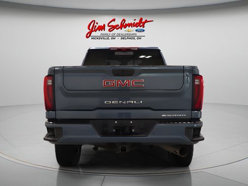 Used 2025 GMC Sierra 2500 Denali w/ Denali Reserve Package AWD/4WD image 5