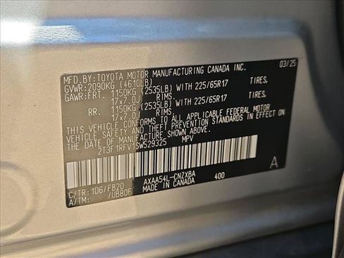 Used 2025 Toyota RAV4 LE AWD/4WD image 17