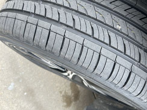 Certified 2024 Toyota Camry SE image 7