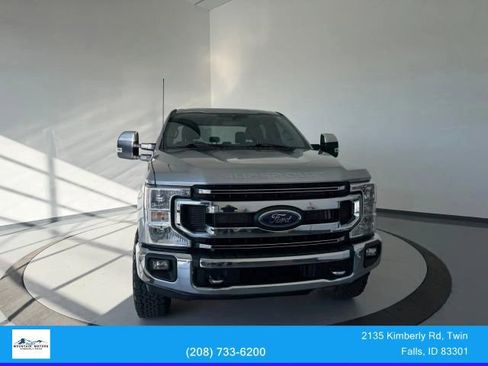 Used 2022 Ford F250 XLT w/ XLT Premium Package image 2