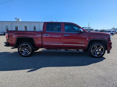 Used 2018 GMC Sierra 1500 Denali image 4