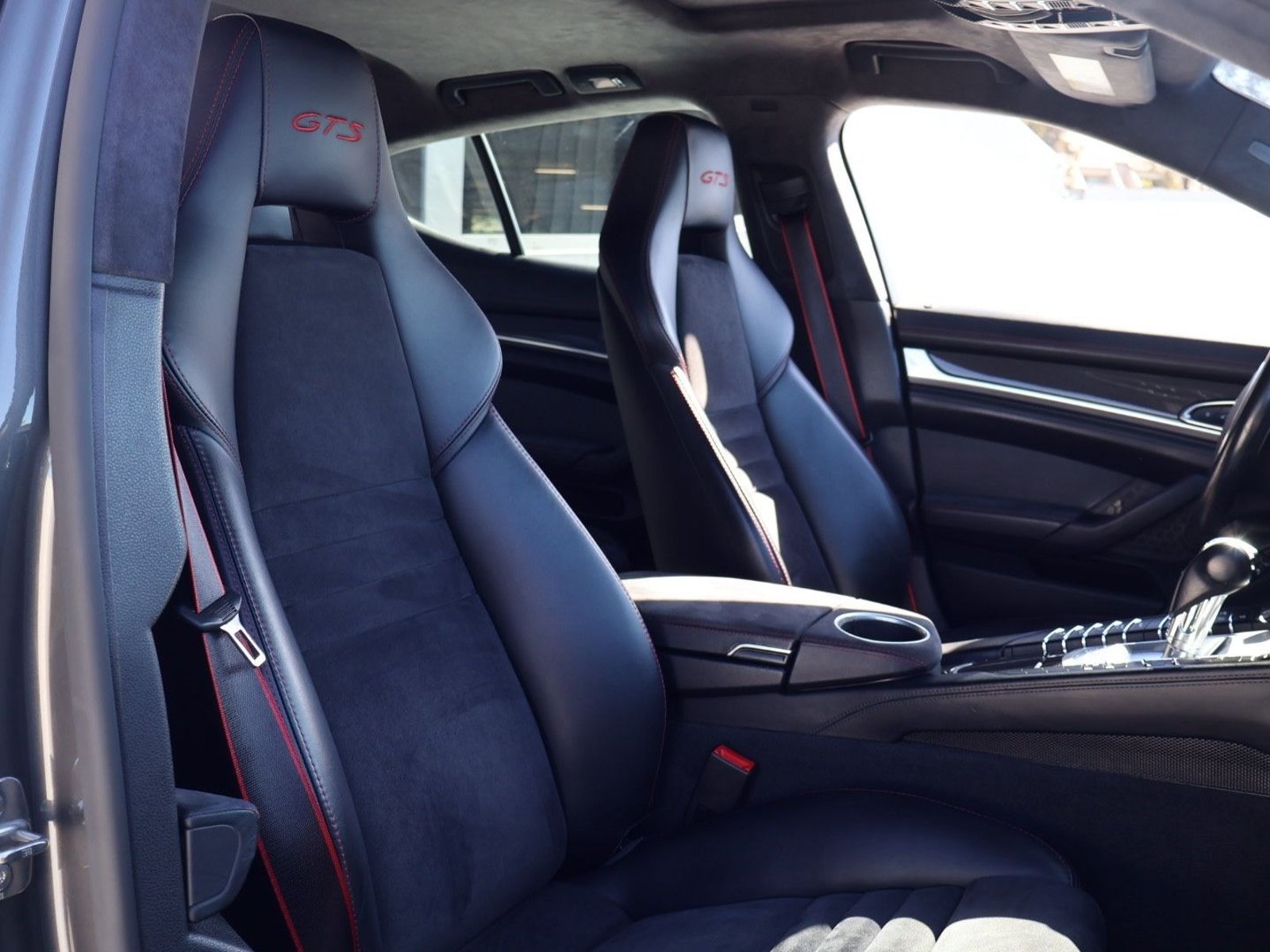 Certified 2015 Porsche Panamera GTS AWD/4WD image 24