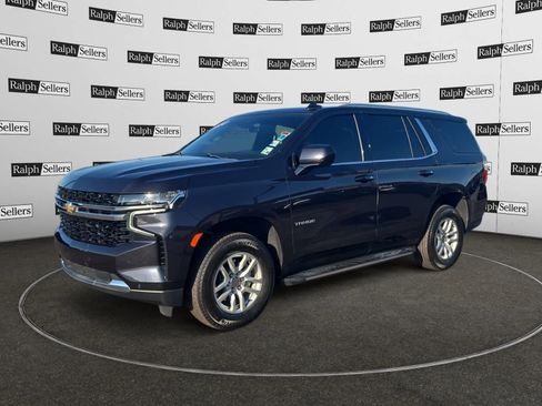 Used 2024 Chevrolet Tahoe LS image 2