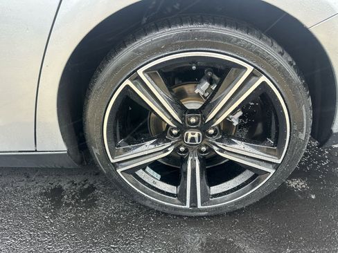 Used 2023 Honda Accord Sport image 27