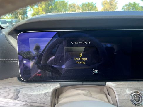 Used 2022 Mercedes-Benz E 450 Coupe image 8