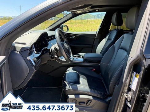 Used 2021 Audi Q8 Prestige w/ Prestige Package AWD/4WD image 13