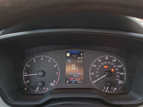 Used 2025 Toyota Corolla LE FWD image 24