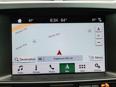 Used 2017 Ford Explorer XLT w/ Equipment Group 202A AWD/4WD image 58