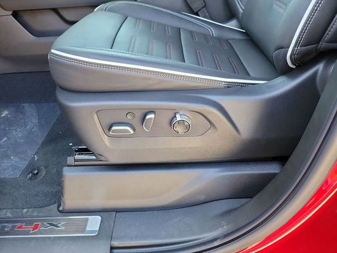 New 2026 GMC Sierra 1500 AT4X image 12