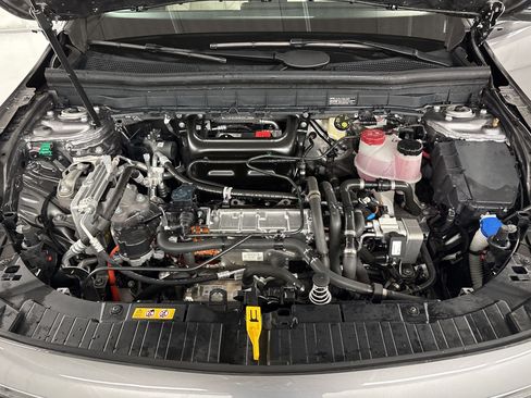Certified 2024 Mercedes-Benz EQB 300 4MATIC image 32