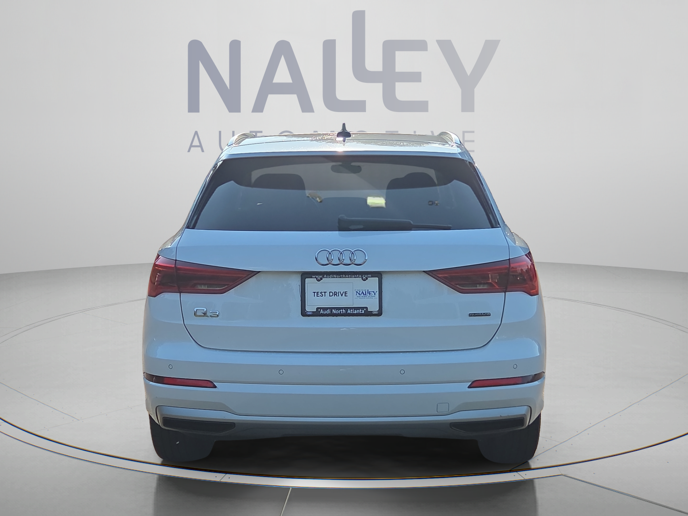 Used 2021 Audi Q3 2.0T Premium Plus w/ Premium Plus Package AWD/4WD image 4