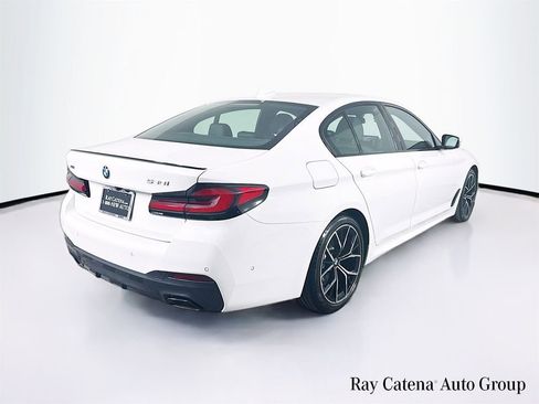 Used 2023 BMW 530i xDrive w/ M Sport Package image 7