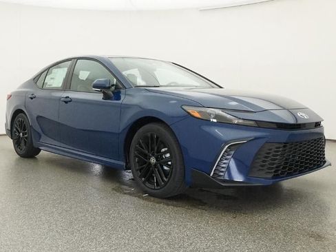 New 2026 Toyota Camry SE FWD image 29