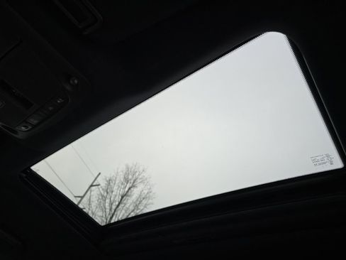 Certified 2024 INFINITI QX80 Sensory image 3