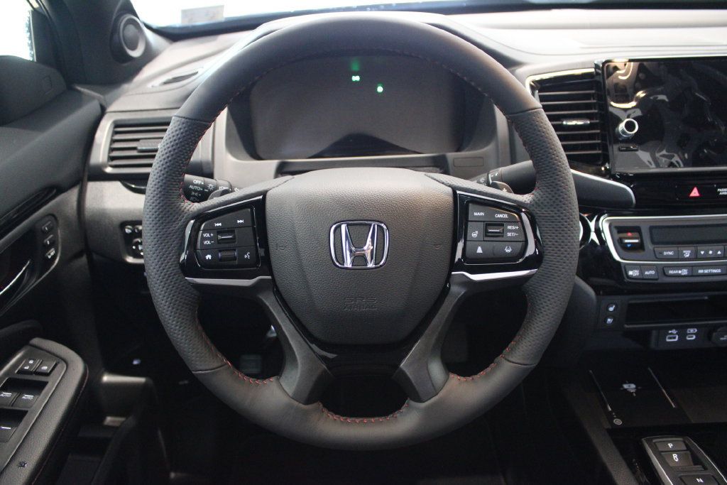 Used 2026 Honda Ridgeline Black Edition image 23