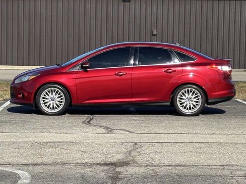 Used 2014 Ford Focus Titanium image 1