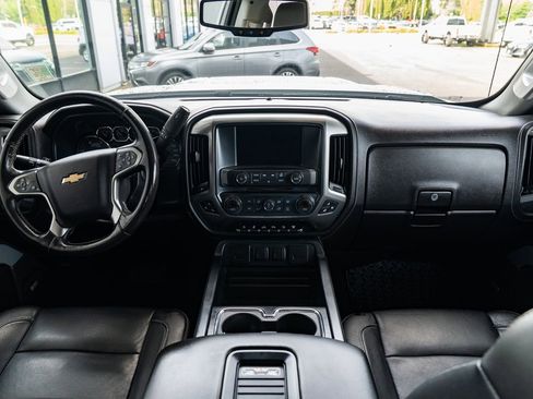 Used 2018 Chevrolet Silverado 2500 LTZ image 8