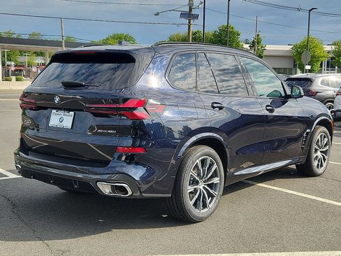Certified 2024 BMW X5 xDrive40i w/ M Sport Package AWD/4WD image 6