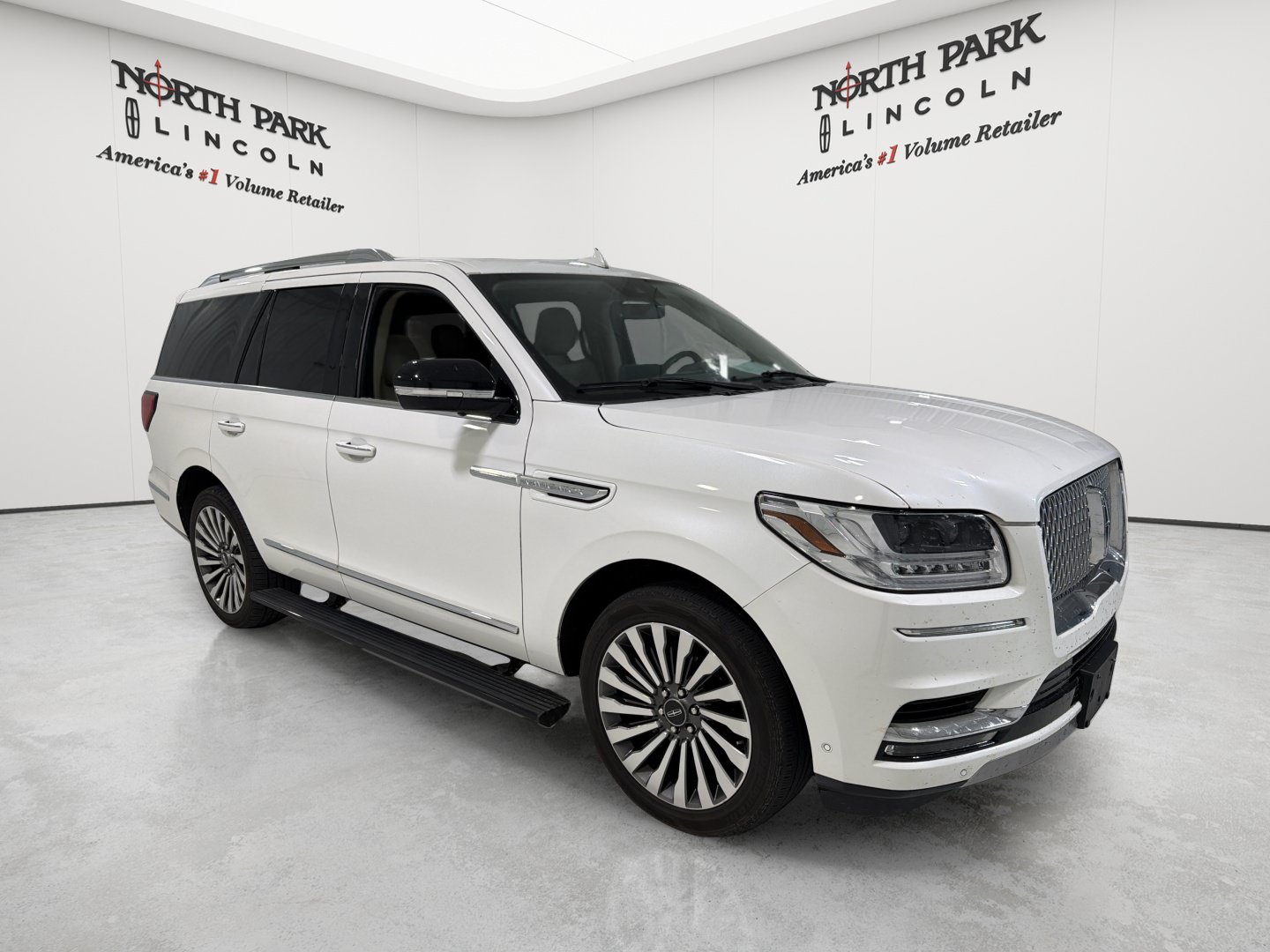 Used 2020 Lincoln Navigator Reserve RWD image 7