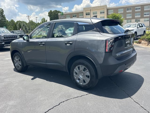 Used 2025 Nissan Kicks S w/ Charging Package FWD image 6