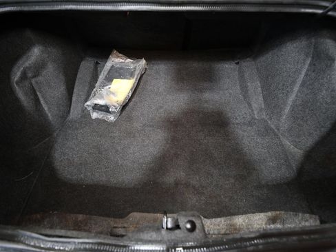 Used 2013 Dodge Challenger R/T RWD image 23