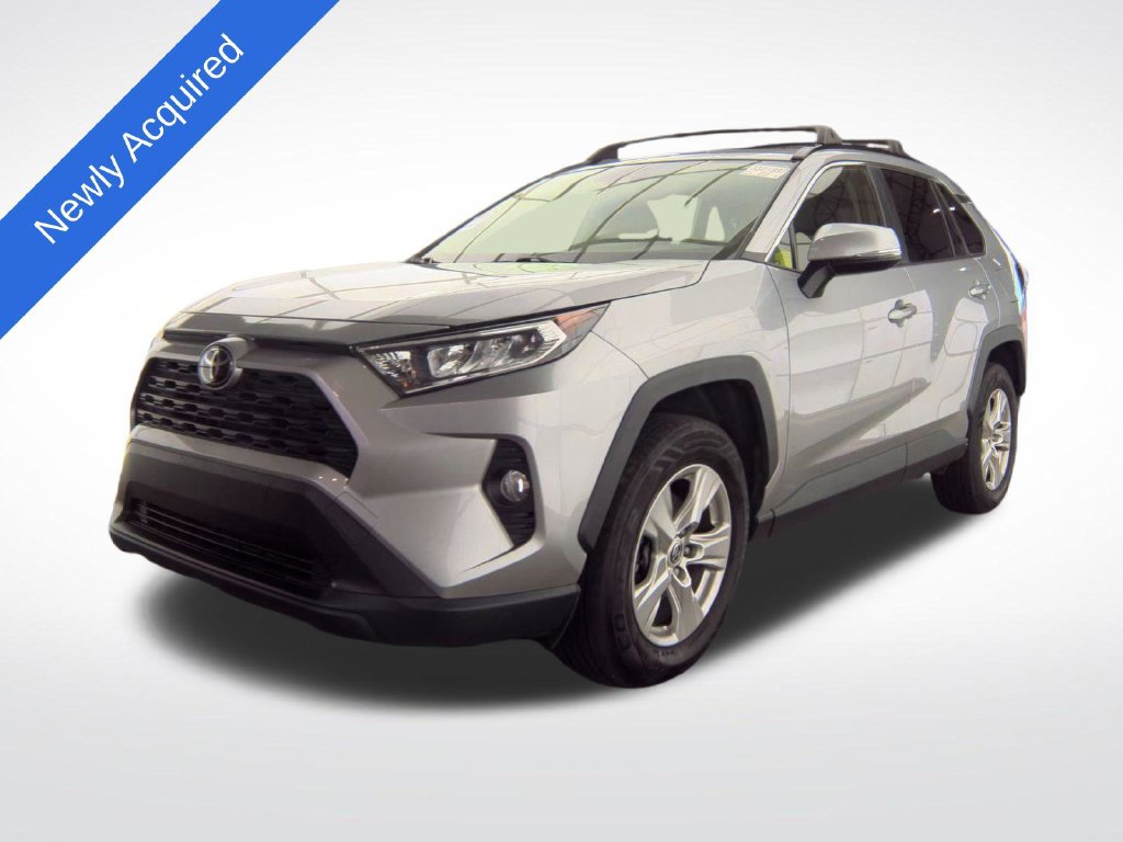 Used 2020 Toyota RAV4 XLE w/ Convenience Package AWD/4WD image 1