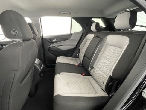 Used 2020 Chevrolet Equinox LS w/ LS Convenience Package image 43