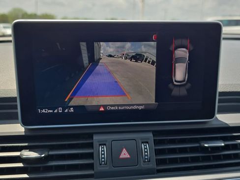 Used 2018 Audi SQ5 Premium Plus w/ S Sport Package image 23